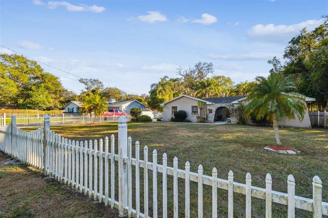 5005 PURITAN ROAD, Tampa, FL 33617