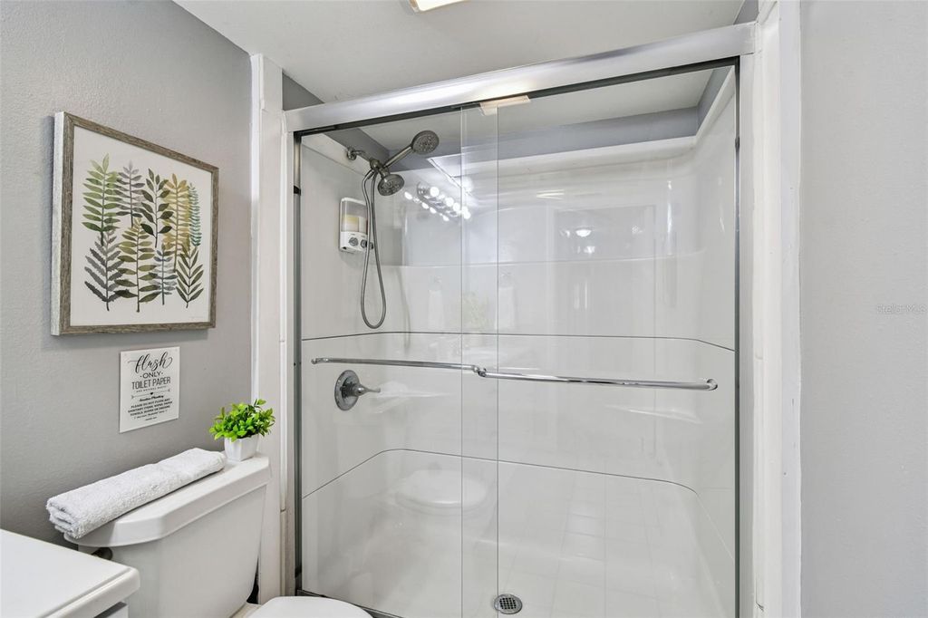 Image 15 of property listing at 5005 PURITAN ROAD, Tampa, FL 33617