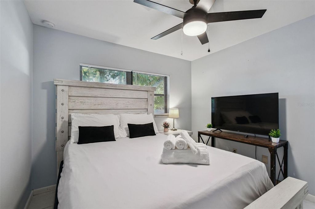 Image 19 of property listing at 5005 PURITAN ROAD, Tampa, FL 33617