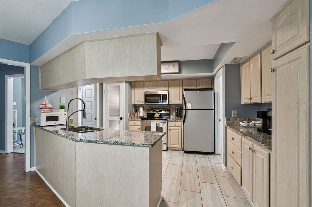 Image 26 of property listing at 5005 PURITAN ROAD, Tampa, FL 33617