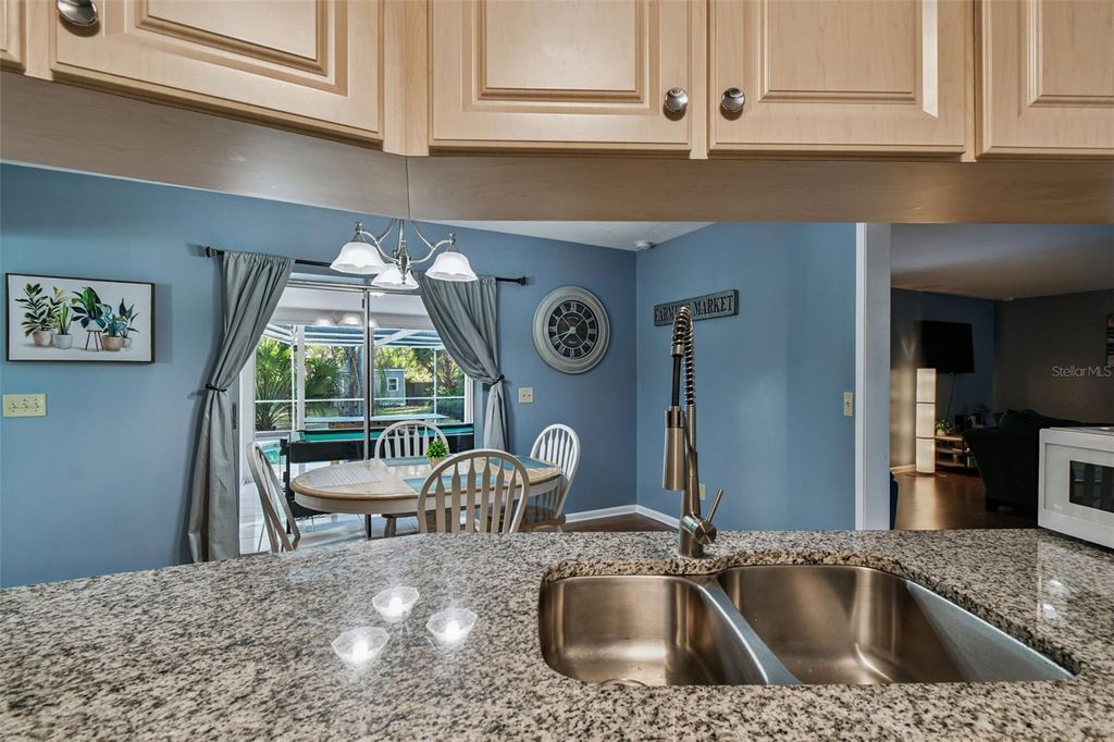 Image 32 of property listing at 5005 PURITAN ROAD, Tampa, FL 33617