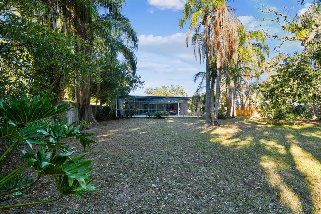 Image 57 of property listing at 5005 PURITAN ROAD, Tampa, FL 33617