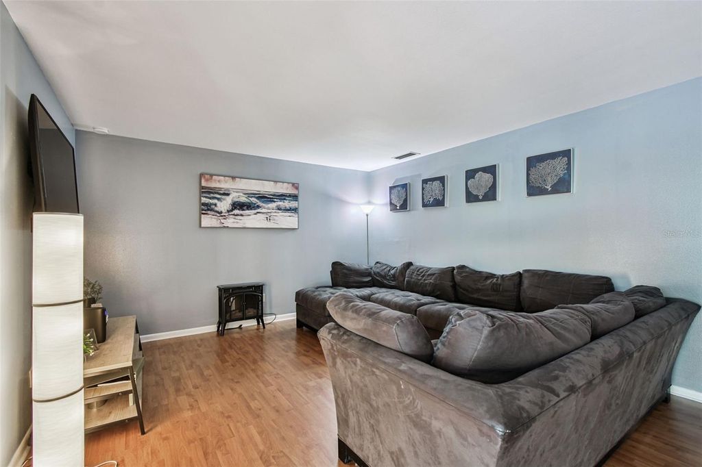 Image 8 of property listing at 5005 PURITAN ROAD, Tampa, FL 33617