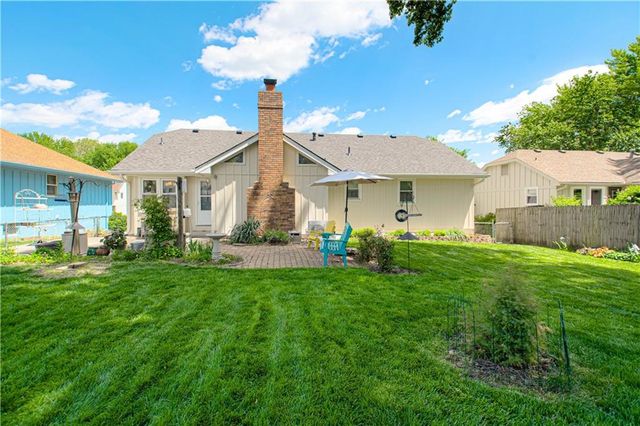 1306 Downing Street, Liberty, MO 64068