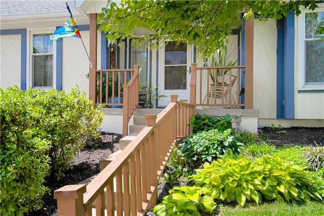 1306 Downing Street, Liberty, MO 64068
