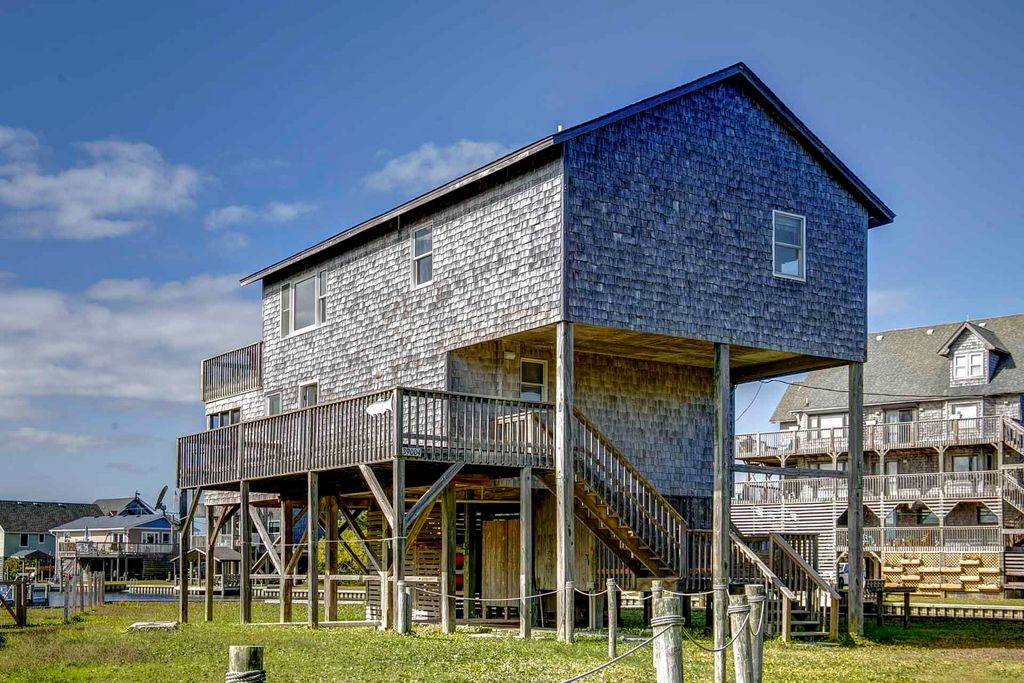Image 1 of property listing at 39004 Tarpon Lane Lot #8, Avon, NC 27915