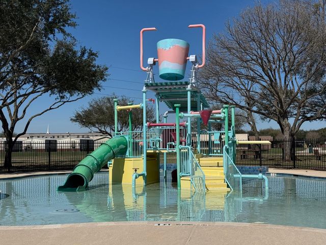 1735 Lake Charlotte Lane, Richmond, TX 77406