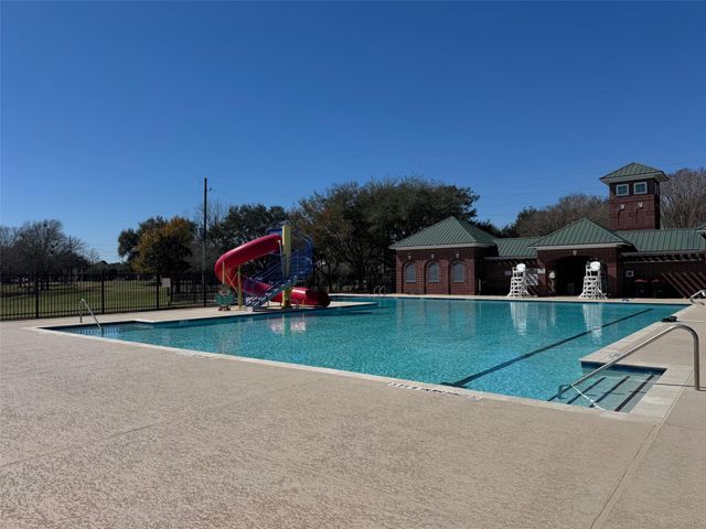 1735 Lake Charlotte Lane, Richmond, TX 77406