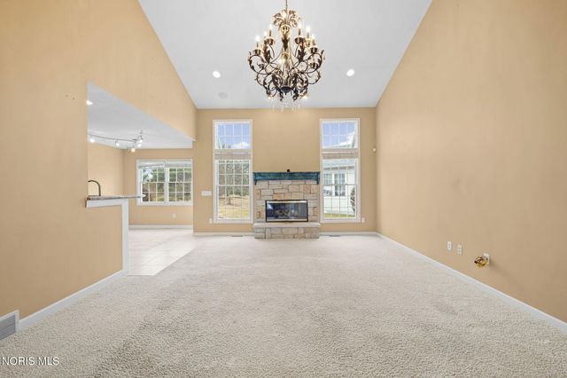 6708 Buck Creek Dr, Maumee, OH 43537