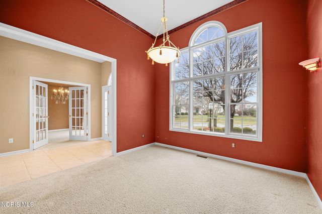 6708 Buck Creek Dr, Maumee, OH 43537