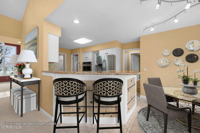 6708 Buck Creek Dr, Maumee, OH 43537