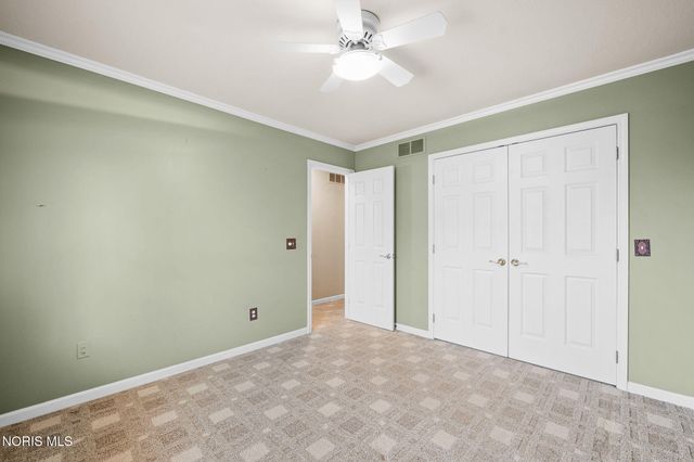 6708 Buck Creek Dr, Maumee, OH 43537