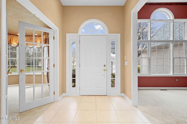 6708 Buck Creek Dr, Maumee, OH 43537