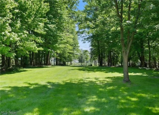 1815 Grantwood Drive, Parma, OH 44134