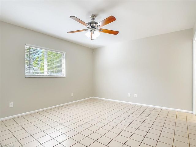 130 SE 7th ST, Cape Coral, FL 33990