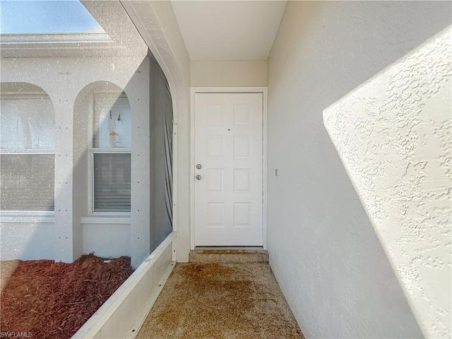 130 SE 7th ST, Cape Coral, FL 33990