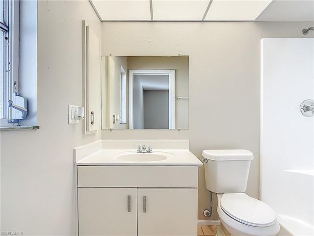 130 SE 7th ST, Cape Coral, FL 33990