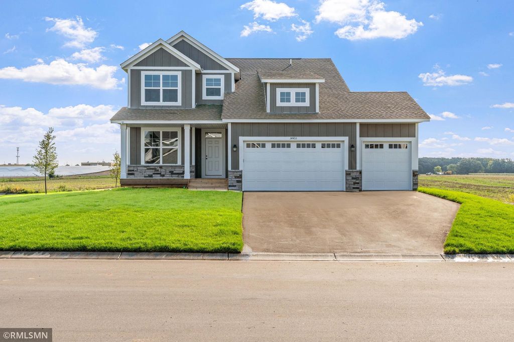 10872 165th Avenue NW, Elk River, MN 55330
