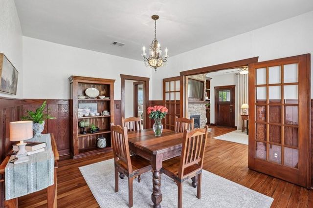 117 N Main ST, Paige, TX 78659