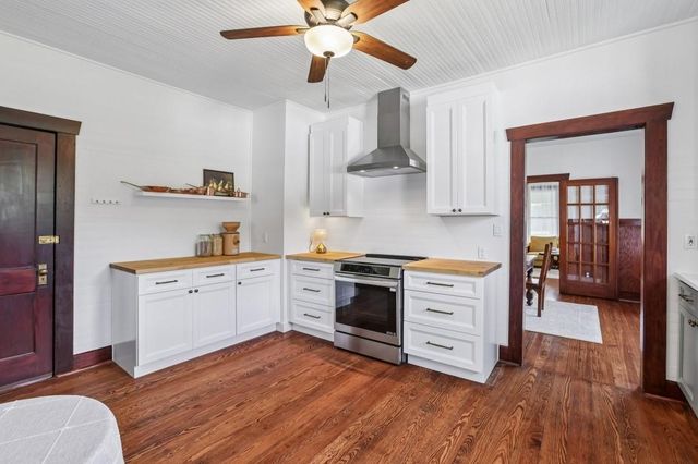 117 N Main ST, Paige, TX 78659