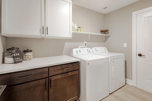 6765 Rolfe Avenue, New Albany, OH 43054