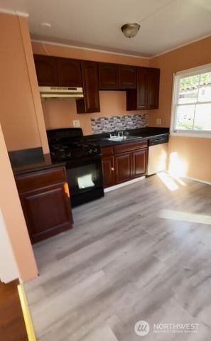 632 Index Avenue NE, Renton, WA 98056