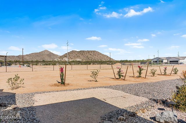 6313 N MARIGOLD Avenue, Casa Grande, AZ 85194