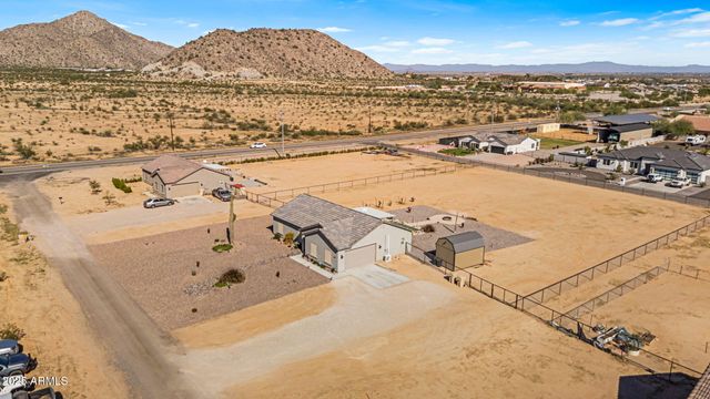 6313 N MARIGOLD Avenue, Casa Grande, AZ 85194