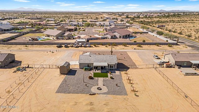 6313 N MARIGOLD Avenue, Casa Grande, AZ 85194