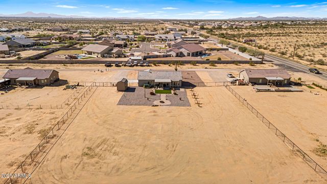 6313 N MARIGOLD Avenue, Casa Grande, AZ 85194