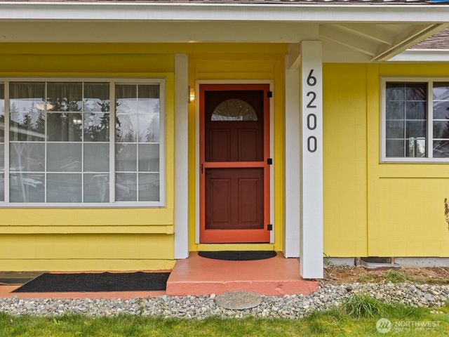 6200 84th Place NE, Marysville, WA 98270