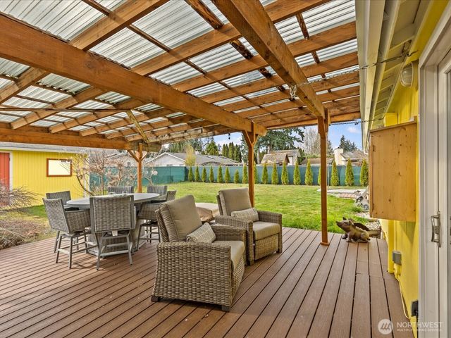 6200 84th Place NE, Marysville, WA 98270