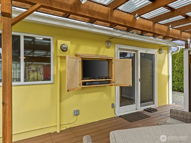 6200 84th Place NE, Marysville, WA 98270