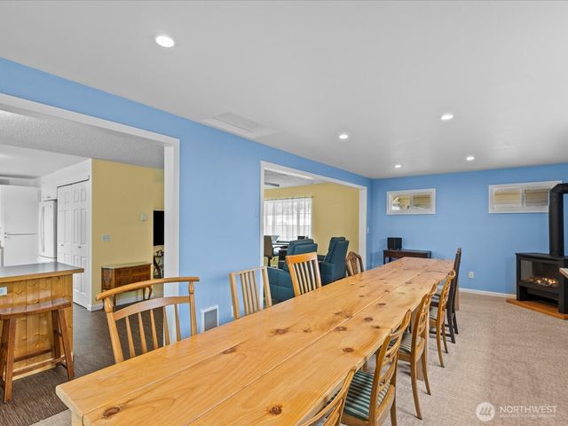 6200 84th Place NE, Marysville, WA 98270