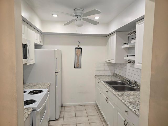 151 SW 134TH Way 203N, Pembroke Pines, FL 33027