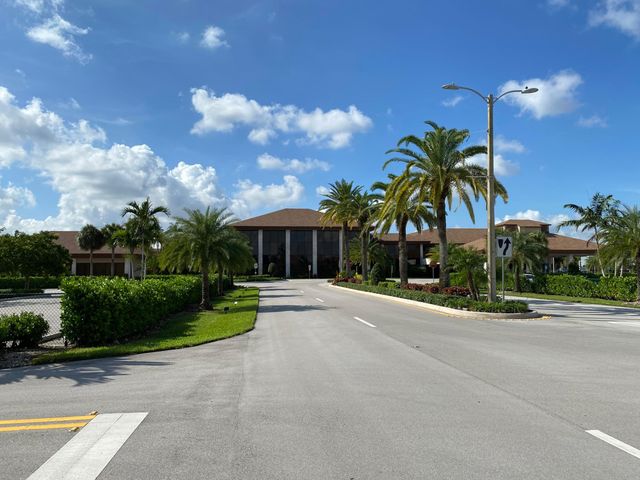 151 SW 134TH Way 203N, Pembroke Pines, FL 33027