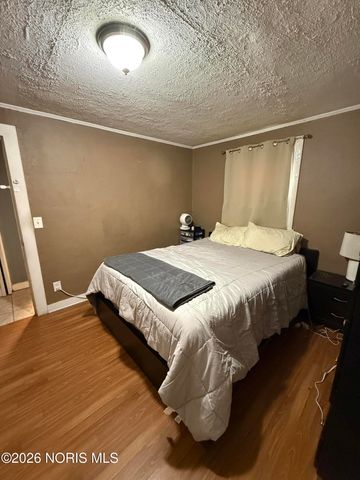 1648 Travis Drive, Toledo, OH 43612