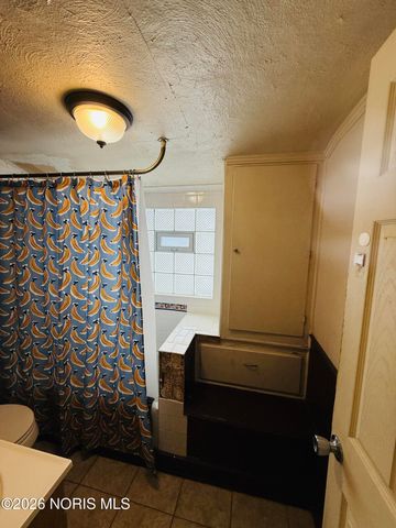 1648 Travis Drive, Toledo, OH 43612