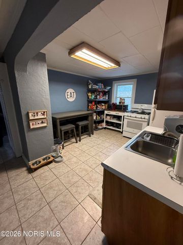 1648 Travis Drive, Toledo, OH 43612