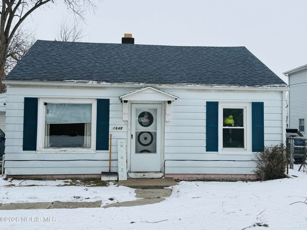 1648 Travis Drive, Toledo, OH 43612