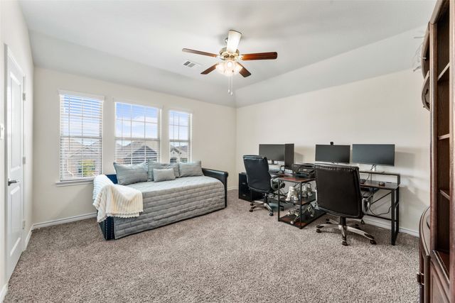 10608 Plumlee Lane, Aubrey, TX 76227