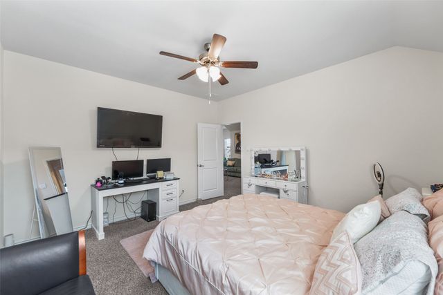 10608 Plumlee Lane, Aubrey, TX 76227