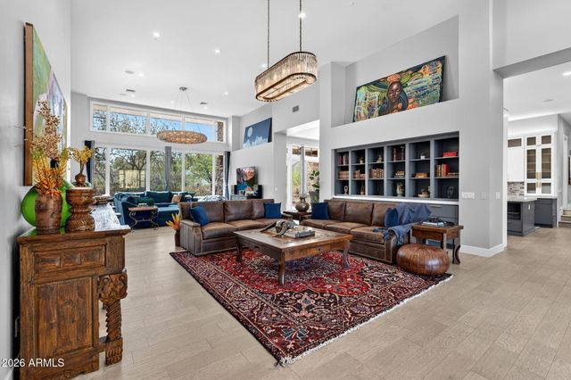 9810 E THOMPSON PEAK Parkway 807, Scottsdale, AZ 85255