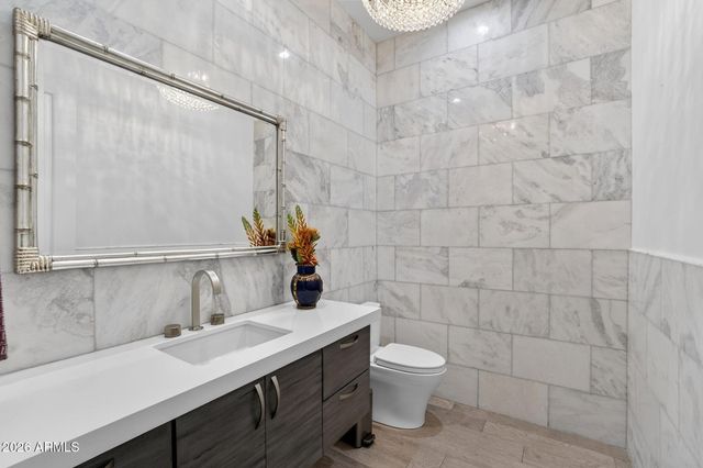 9810 E THOMPSON PEAK Parkway 807, Scottsdale, AZ 85255