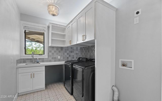 9810 E THOMPSON PEAK Parkway 807, Scottsdale, AZ 85255