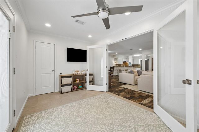 1801 Lazy Creek Lane, Pearland, TX 77581