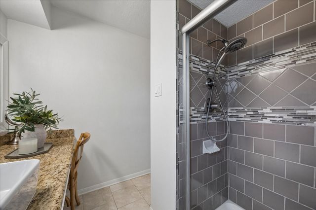 1801 Lazy Creek Lane, Pearland, TX 77581