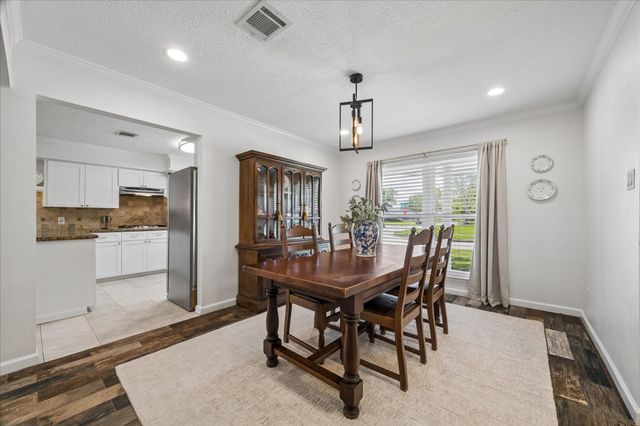 1801 Lazy Creek Lane, Pearland, TX 77581