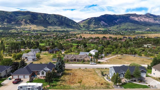 4133 N Wolf Ridge Cir Unit 10, Eden, UT 84310