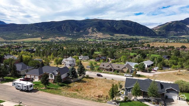 4133 N Wolf Ridge Cir Unit 10, Eden, UT 84310